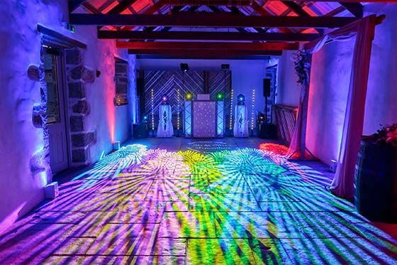 Cornwall Wedding DJ at Avalen Wedding Venue