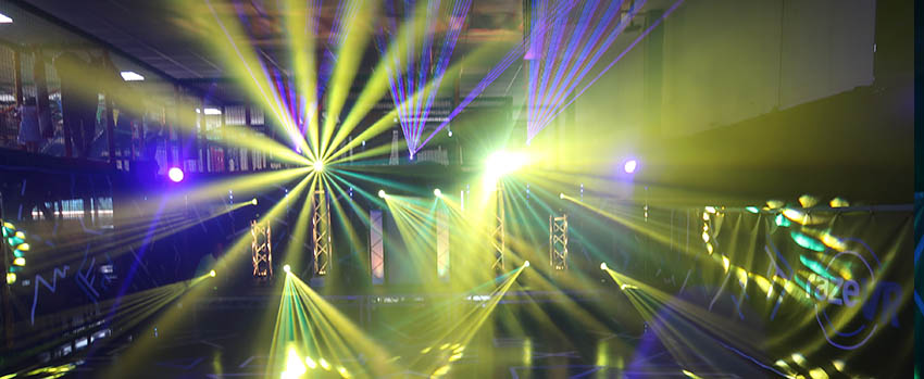 SoundONE DJ Amazing Light show